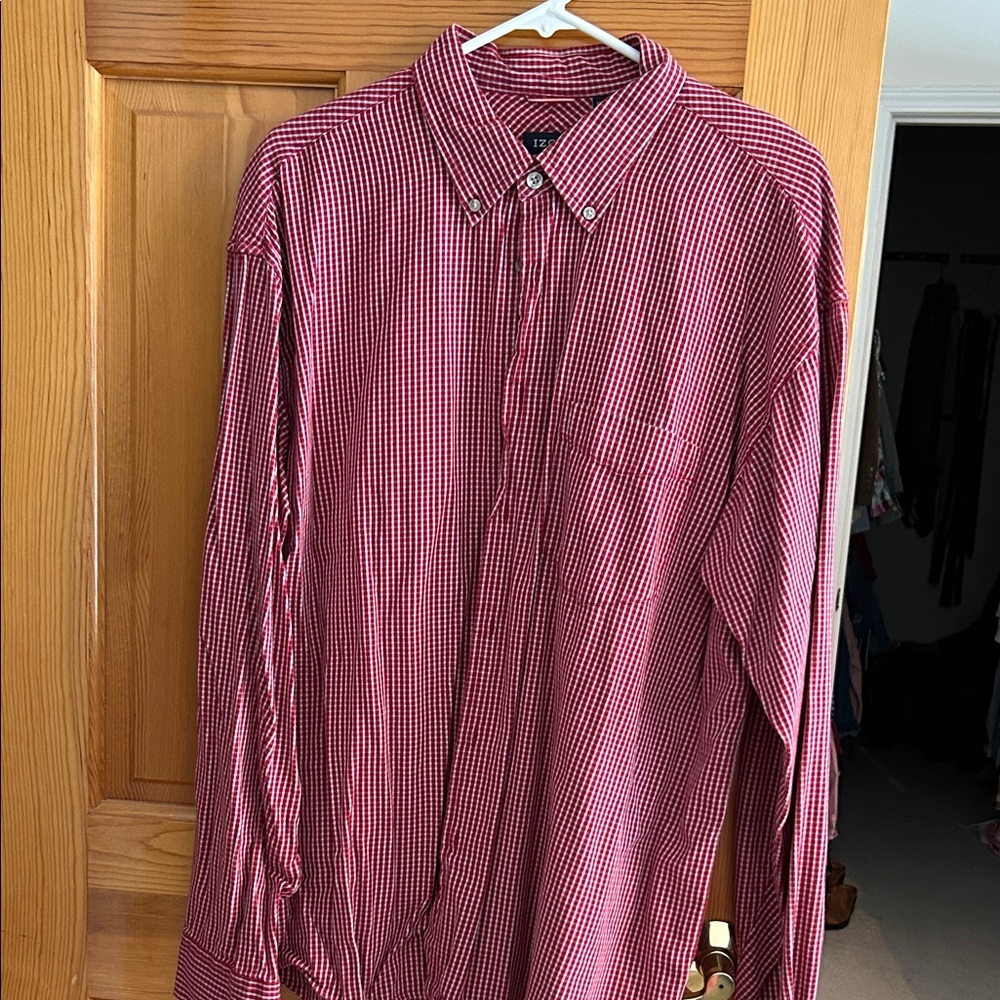 Izod Men's Red Gingham Button Down Shirt